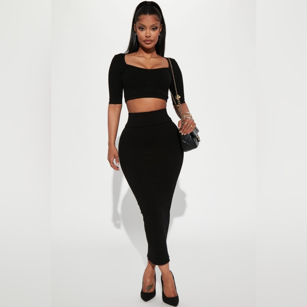 FASHION NOVA